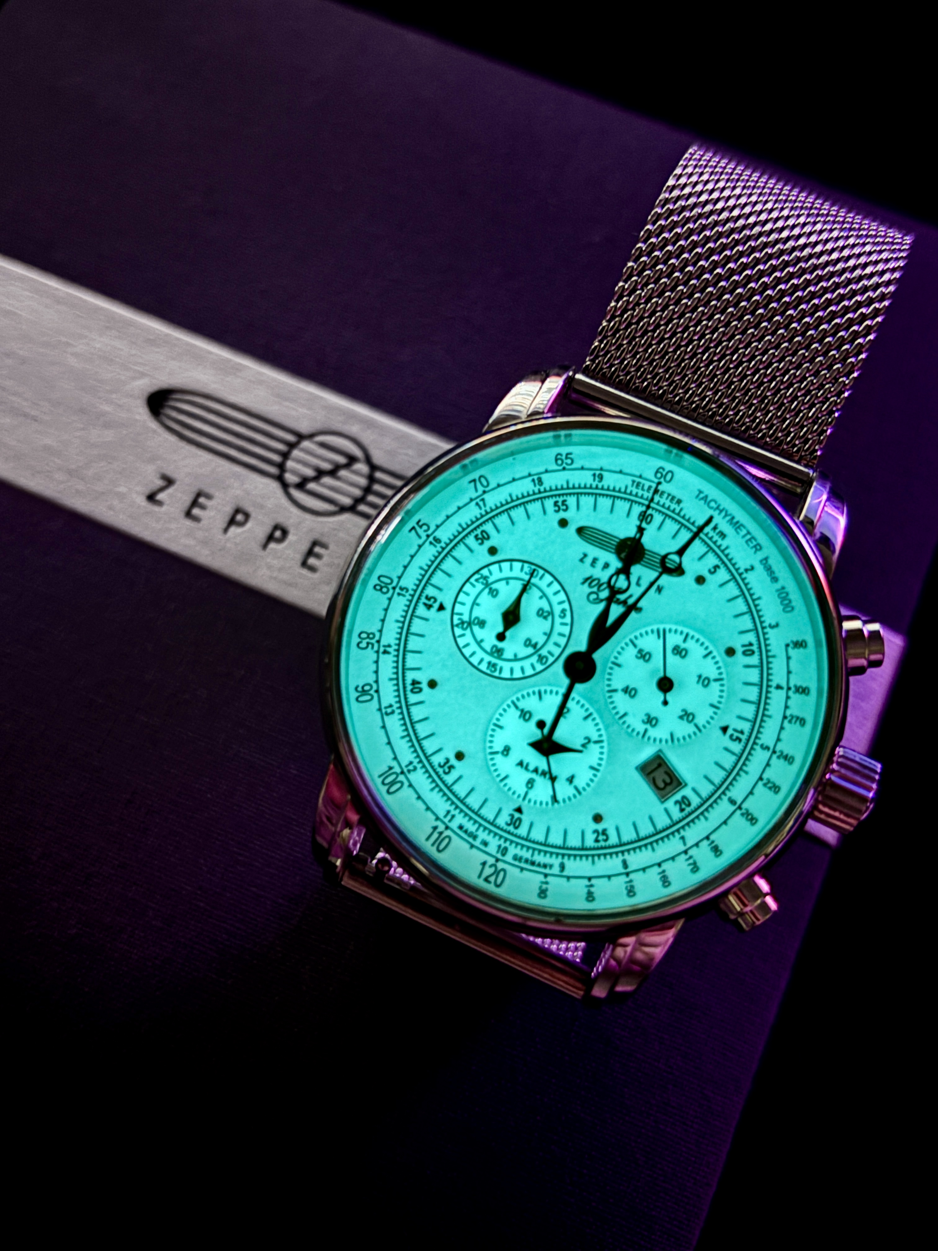 zeppelin_100_jahre_vorderseite