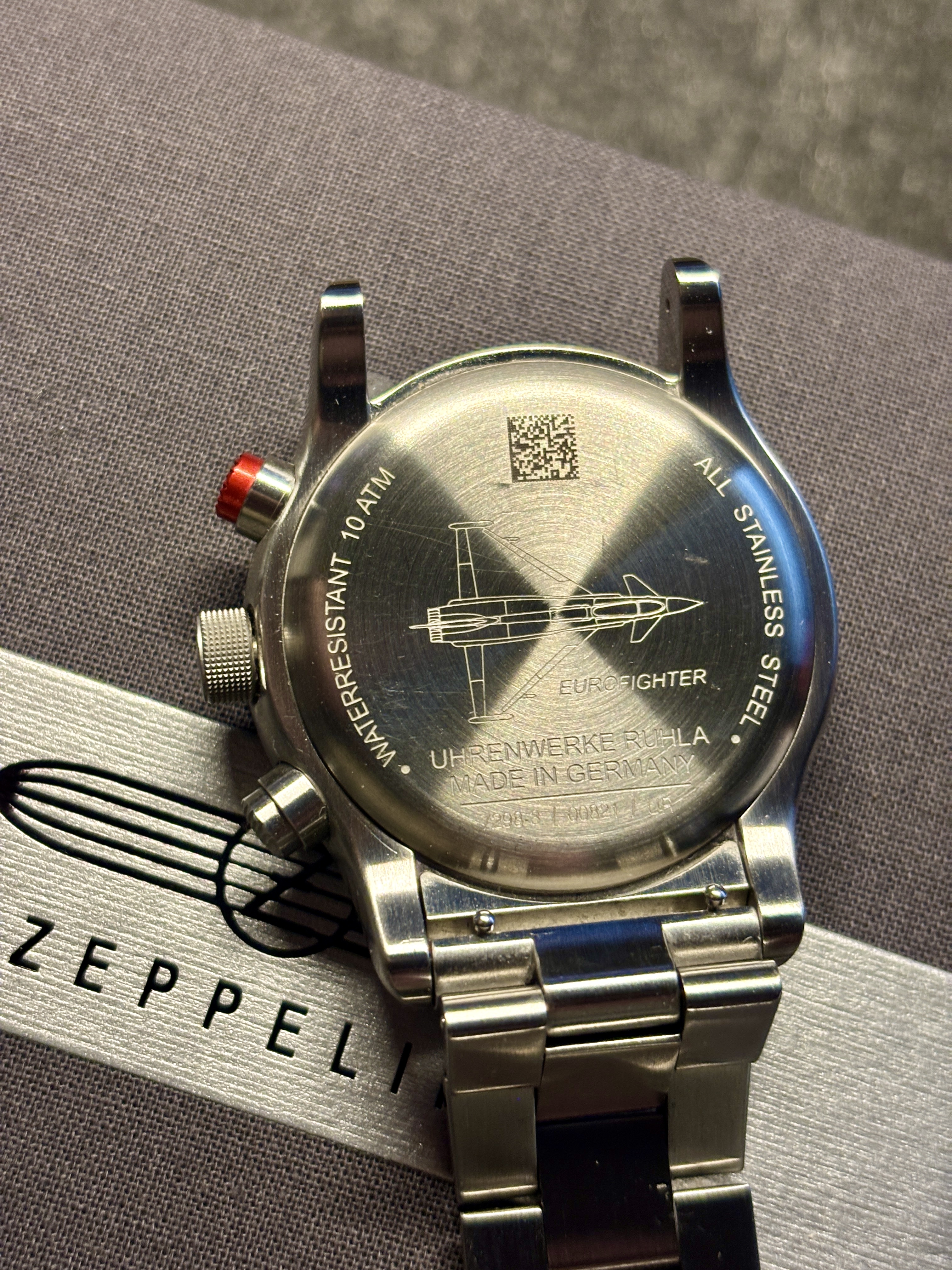 zeppelin_100_jahre_vorderseite